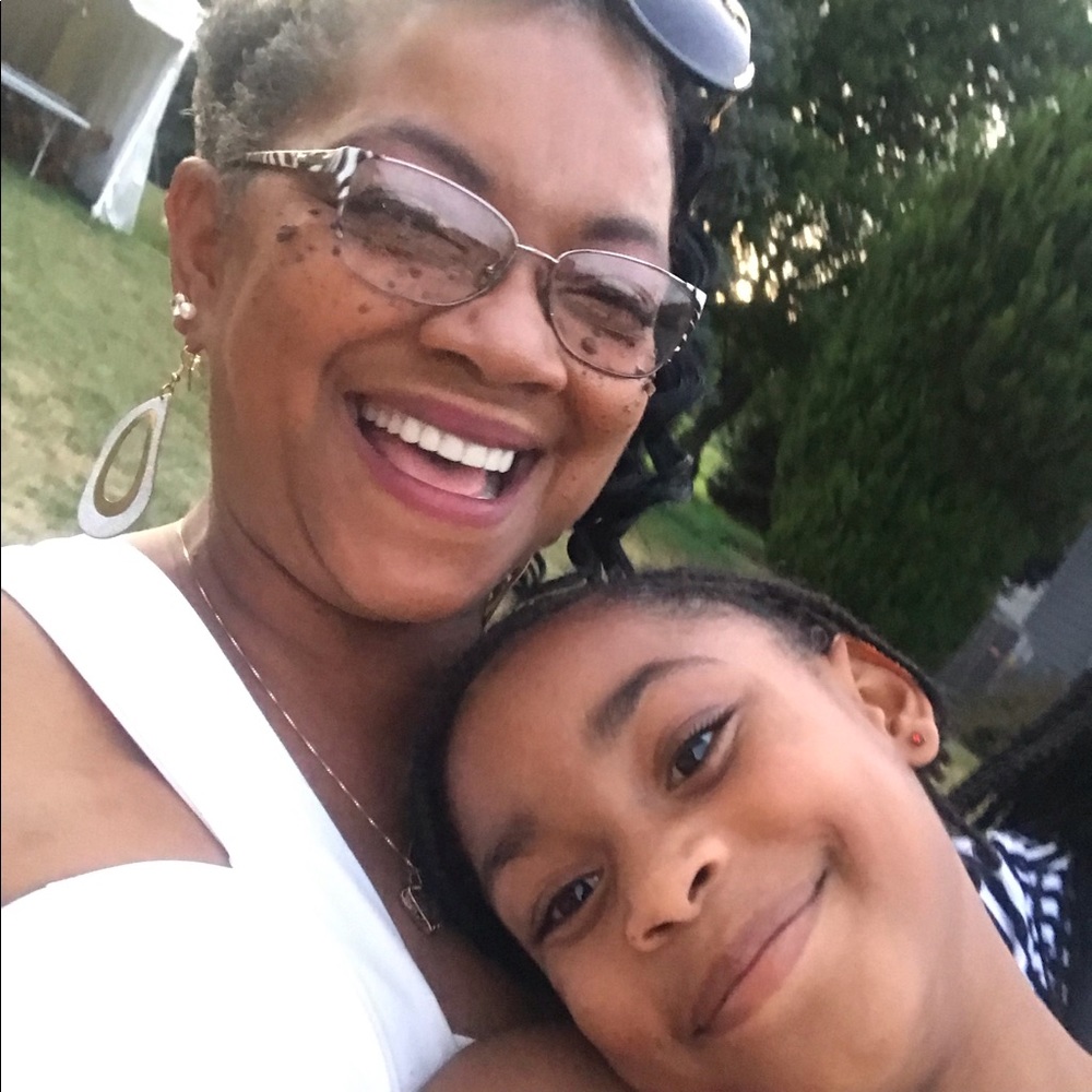 Meet your Posher, Michele